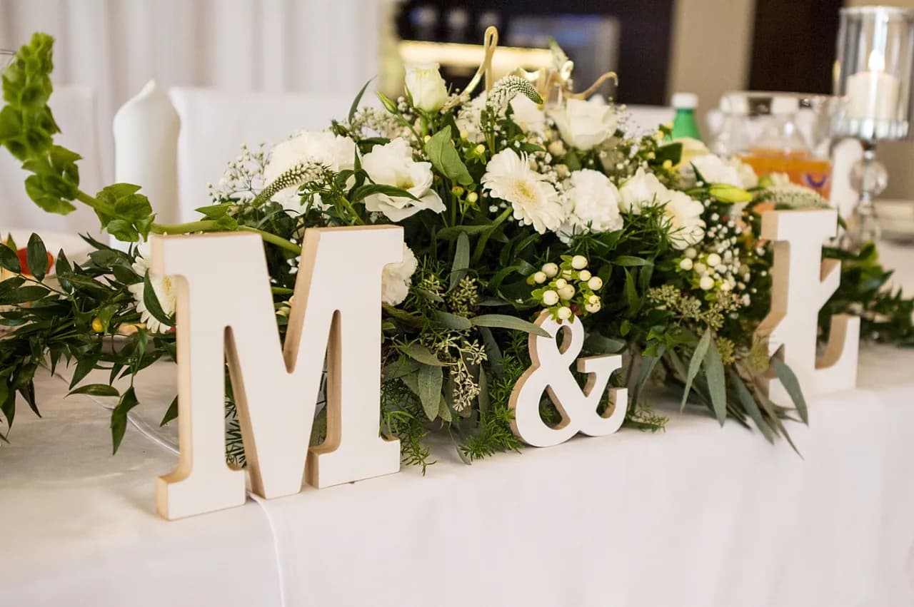 Co trzeba przygotować na ślub? Kluczowe elementy, które musisz znać