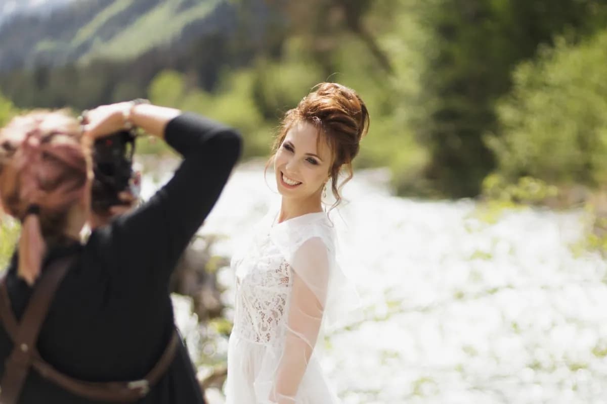 Jak wybrać fotografa na ślub i uniknąć najczęstszych błędów